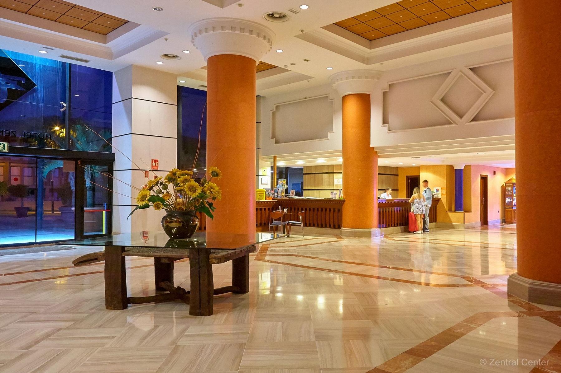 Hotel Zentral Center - Adults Only Плая-де-лас-Америкас Экстерьер фото